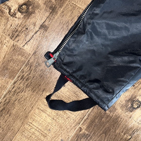 stratford - Picture 4 of 4